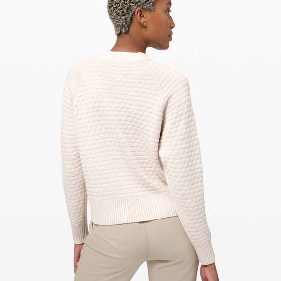 Lululemon Athletica Cream Crew Neck Sweater - Picture 2 of 6